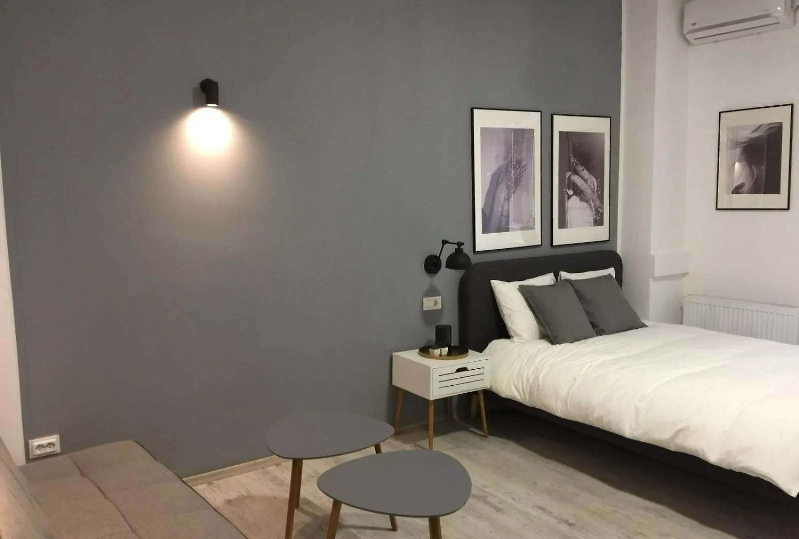 Riko'S Apartment Bucharest Romania